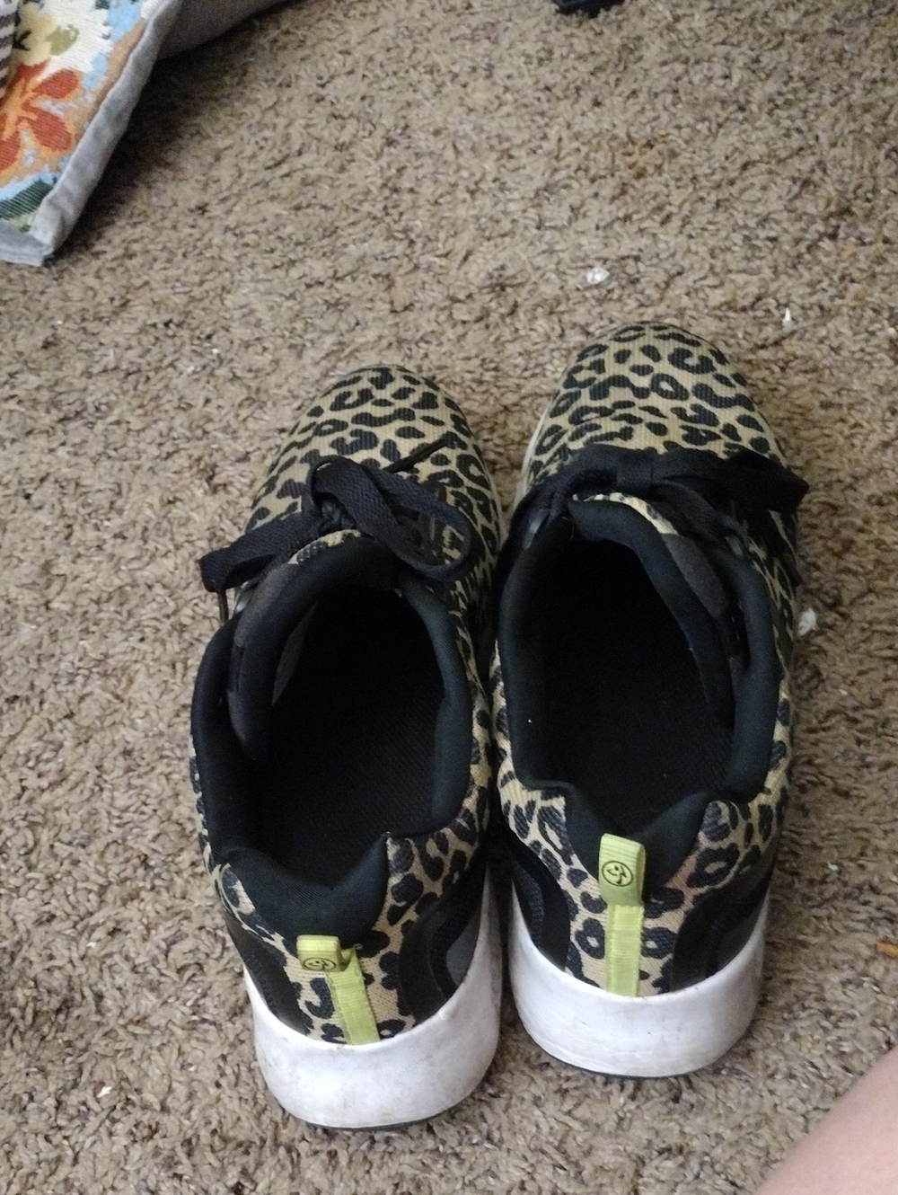 Women's Shoes .